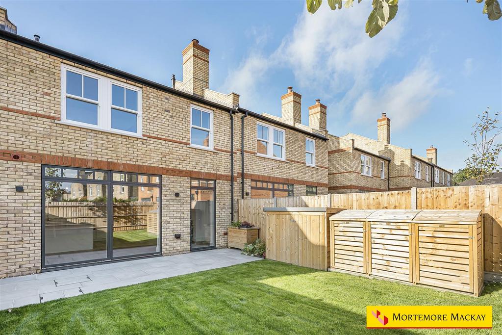 10 63874 watermarked.jpg