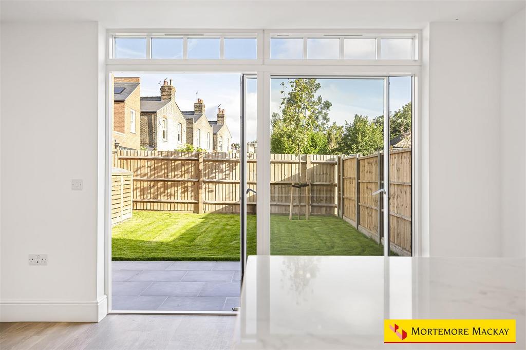 7 63874 watermarked.jpg