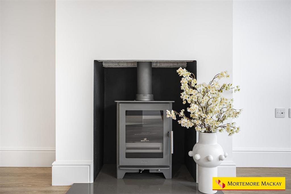 6 63874 watermarked.jpg