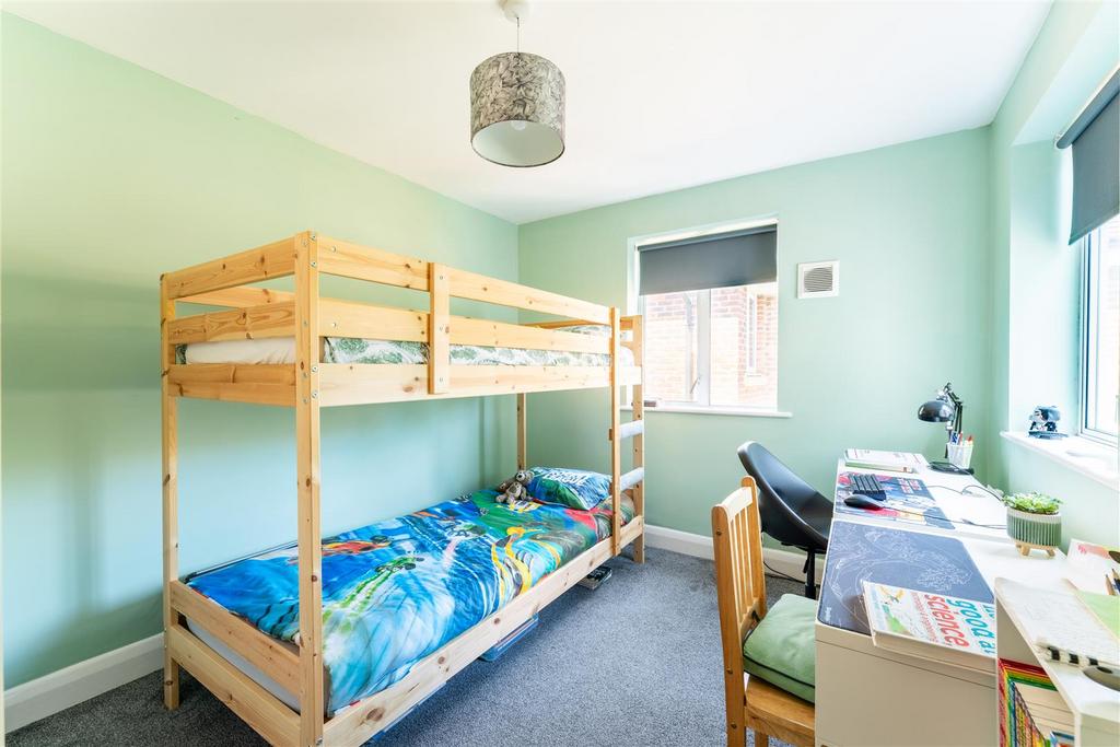 7 Campbell bed 2.jpg