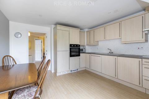 undefined, Manor Road North, Esher KT10