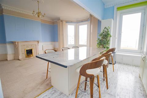 1 bedroom flat for sale, Warkworth Terrace, Tynemouth, North Shields