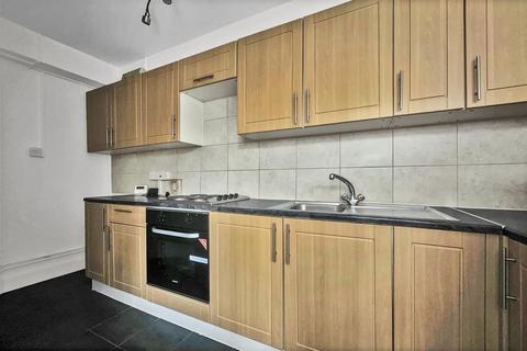 2 bedroom flat to rent, Albany Road, Coventry, CV5
