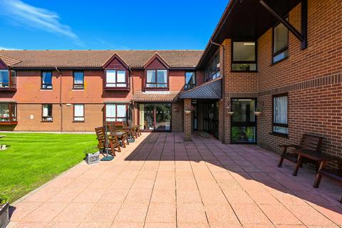 1 bedroom flat for sale, Hailsham BN27