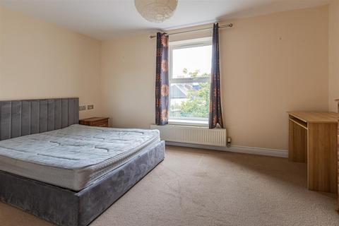 undefined, Clive Road, Cardiff CF5