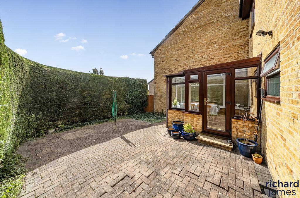 400c6e24816c4db9929d22ea715b24f3