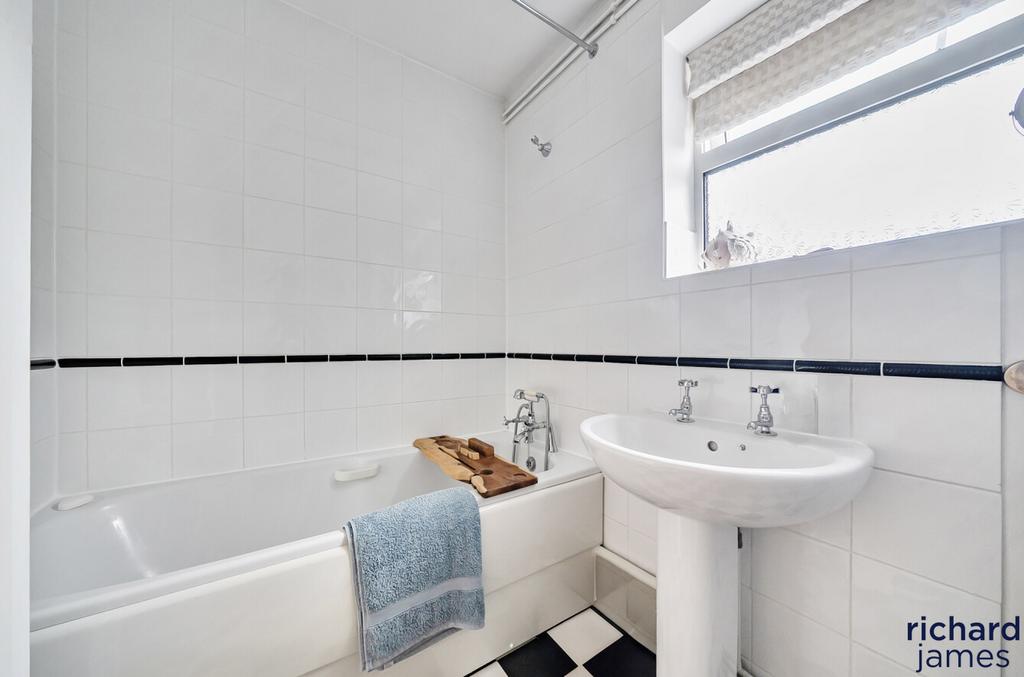 Ce66fe4c7cf6492788d3283270fbf549