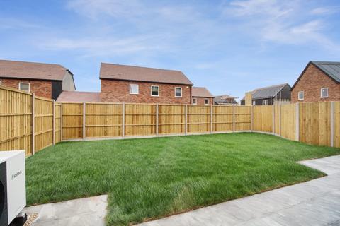 4 bedroom detached house to rent, Ragstone Avenue, Alkerden, Ebbsfleet Valley, Swanscombe, DA10
