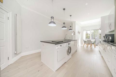 undefined, Walm Lane, London NW2