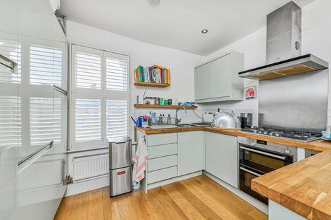 9b Vardens Road, London, SW11 1RQ