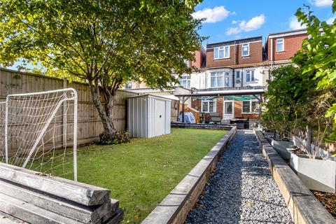 2 bedroom apartment for sale, Grenoble Gardens, London, N13