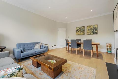 3 bedroom apartment for sale, Elsworthy Road, Primrose Hill, London, NW3