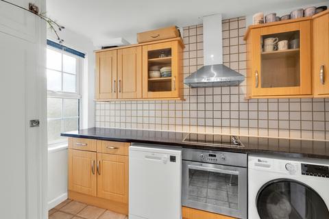 1 bedroom apartment for sale, Malden Court, New Malden, KT3