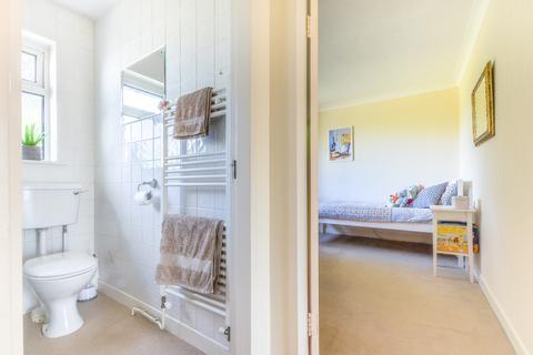 2 bedroom bungalow for sale, Barons Way, Polegate, East Sussex, BN26