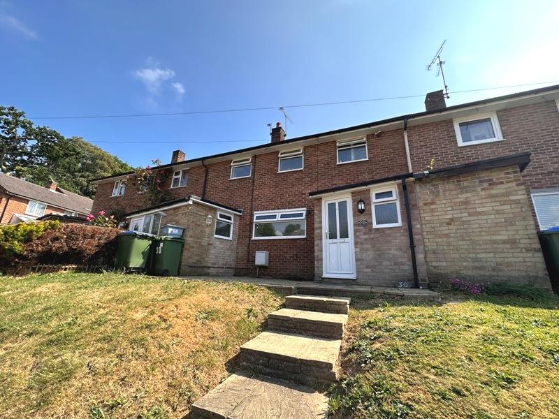 3 Bedroom Terraced for Sale