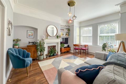 1 bedroom apartment for sale, Albanian Court, Camp Road, St Albans, Herts, AL1