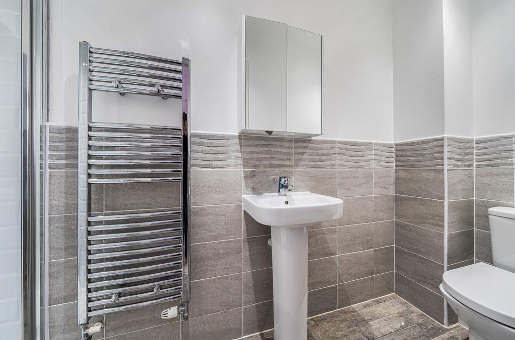 1354656-21-68cd81...