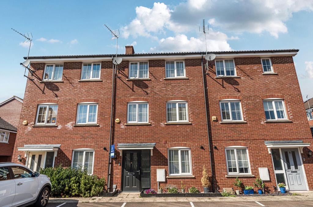 1354656-4-68cd69f...