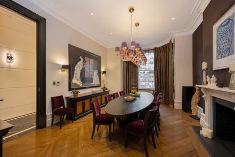 undefined, Vicarage Gate, Kensington, London, W8