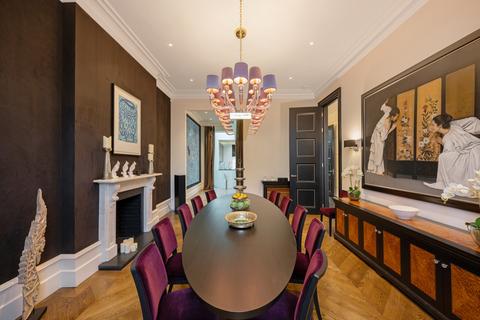 undefined, Vicarage Gate, Kensington, London, W8