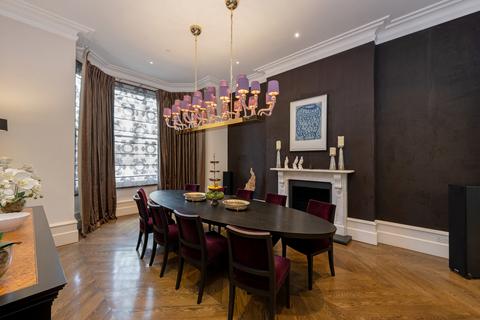 undefined, Vicarage Gate, Kensington, London, W8