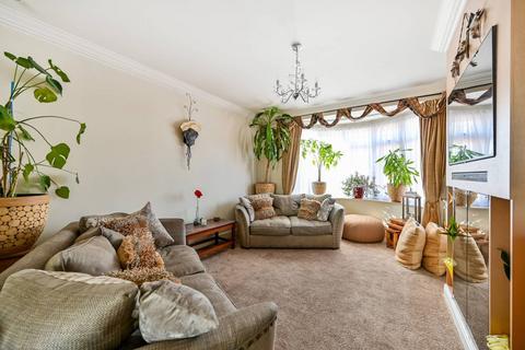 undefined, Twickenham Road, Isleworth, TW7