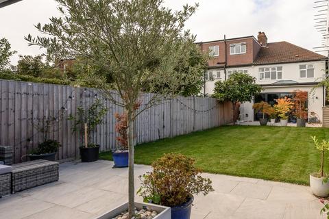 undefined, Aylward Road, London SW20