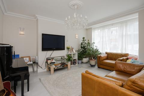 undefined, Aylward Road, London SW20