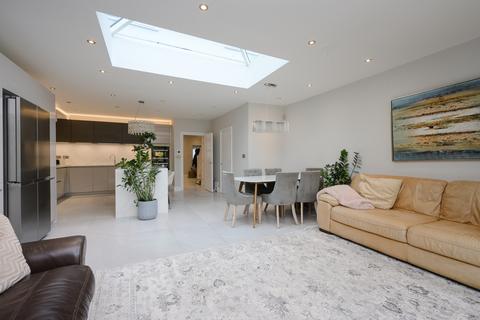 undefined, Aylward Road, London SW20