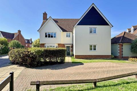 5 bedroom detached house for sale, Mary Ruck Way, Black Notley, Braintree