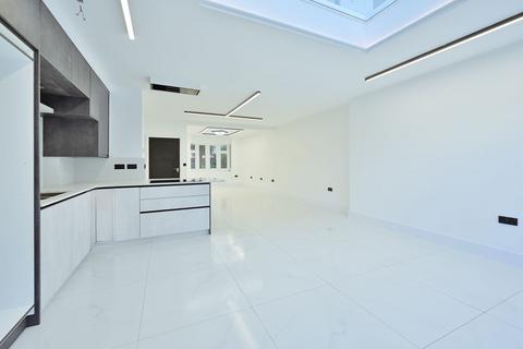undefined, The Heights, Northolt, UB5