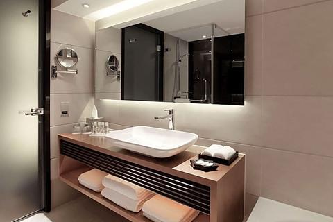 Apartment for sale, Park Plaza Westminster Bridge Hotel, Westminster Bridge Road, London, SE1