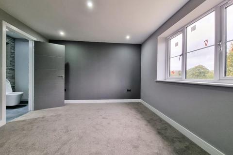 undefined, Langley Park Road, Iver SL0