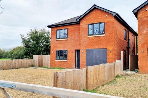 undefined, Langley Park Road, Iver SL0