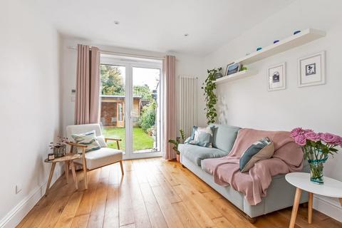 2 bedroom flat for sale, Dunstans Road, East Dulwich, London, SE22