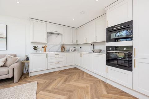undefined, Orchard Farm, Fawkham Road, Longfield, Kent, DA3 7BJ
