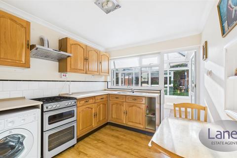 91 Monks Road, Enfield, EN2 8BG