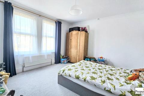 2 bedroom terraced house for sale, Chandler Road, Bexhill-on-Sea, TN39