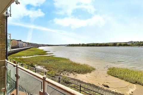 undefined, Esplanade, Kent ME1