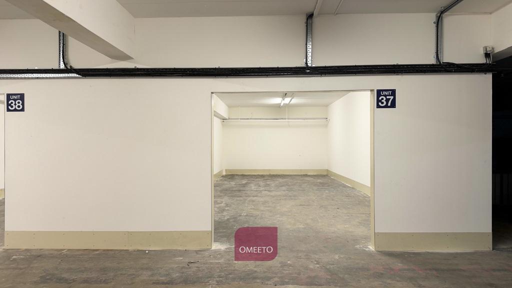 Unit to Let