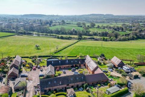 3 bedroom barn conversion for sale, Sugarbrook Lane, Stoke Pound, B60