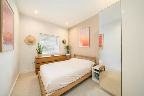 undefined, New Cross Road, London SE14