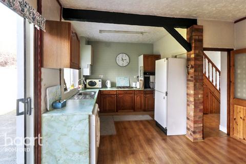 undefined, Burlington Avenue, Romford, RM7 9JL
