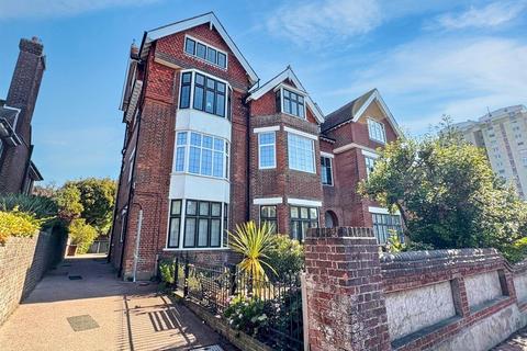 2 bedroom flat for sale, 6 Bolsover Road, Eastbourne