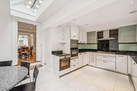 undefined, South Eaton Place, London, SW1W