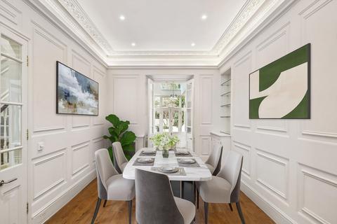 undefined, South Eaton Place, London, SW1W