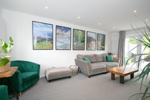 3 bedroom semi-detached house for sale, Elton Crescent, Wheatley, OX33