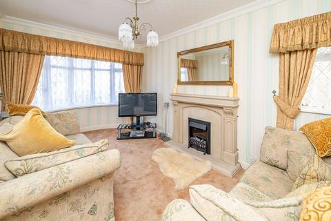 2 bedroom detached bungalow for sale, Rowan Crescent, Bradmore, WV3