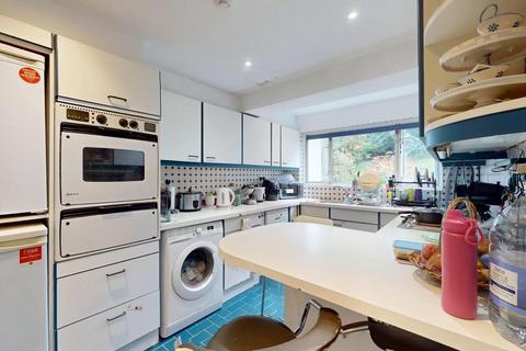 undefined, Sudbury Court Road, Harrow HA1