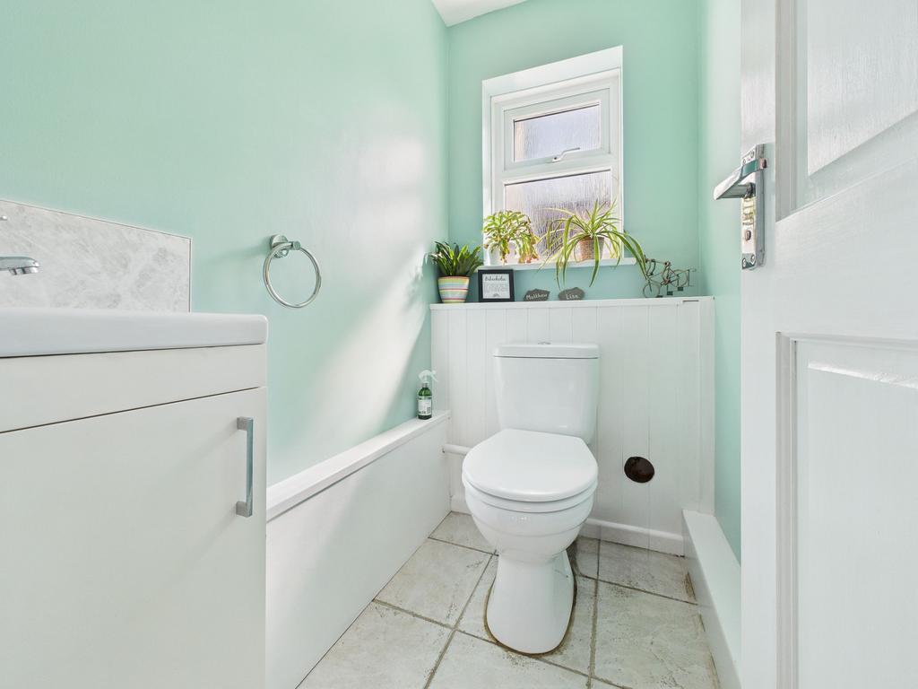 Ground Floor WC